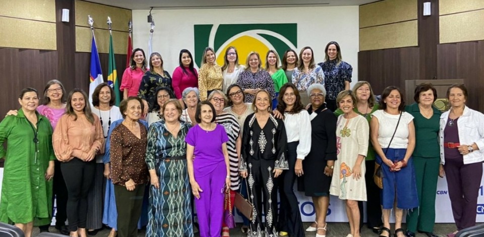Acic homenageia os 30 anos de fundação do Núcleo Especial da Mulher Executiva de Caruaru