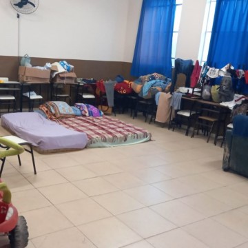 Prefeitura do Recife acolhe 2.045 pessoas em 35 abrigos temporários
