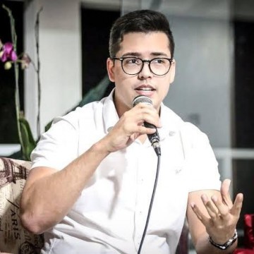 Justiça Eleitoral determina a remoção de vídeo de redes sociais do candidato Cayo Albino fazendo uso político do evento Viva Jesus
