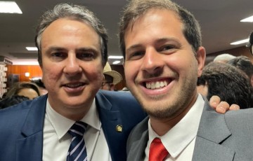 Pedro Campos participa da posse de 4 ministros em Brasília