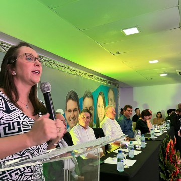 Presidente do Podemos convida Mendonça para a legenda 