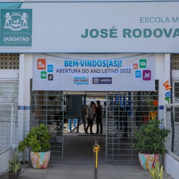 Jaboatão anuncia prazo para reserva de matrícula para alunos novatos 2023