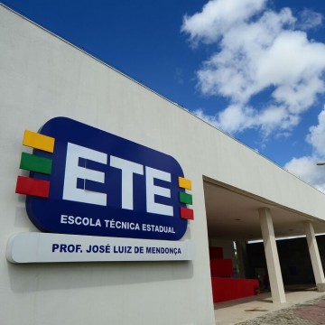 Pernambuco oferece mais de 18 mil vagas em cursos técnicos gratuitos