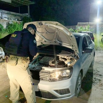 Em 24 horas, PRF recupera seis veículos em Pernambuco