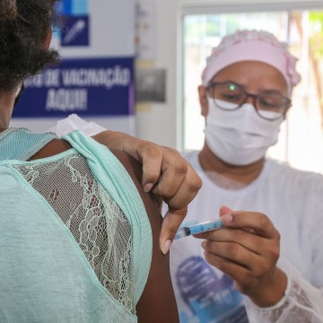 Jaboatão inicia campanha de vacinação itinerante contra a gripe