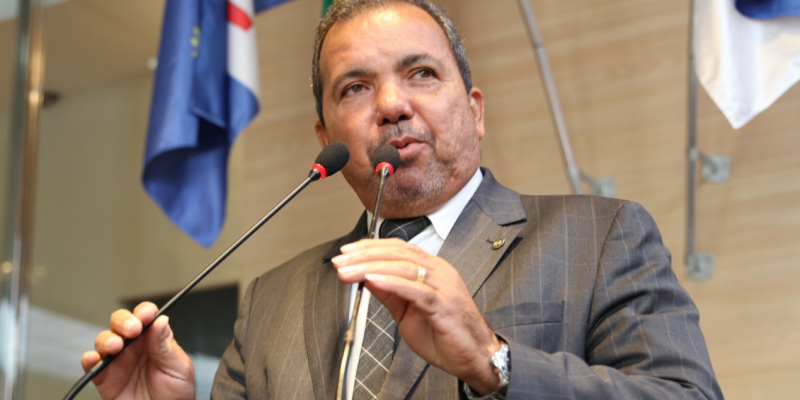 Hélio Guabiraba (PSB) fez o apelo ao governador Paulo Câmara nesta quarta
