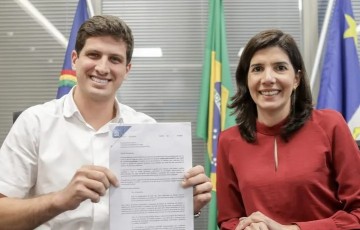 João Campos sanciona lei com novo modelo para gestão de saúde no Recife