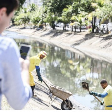 Prefeitura antecipa serviço de limpeza de canais do Recife