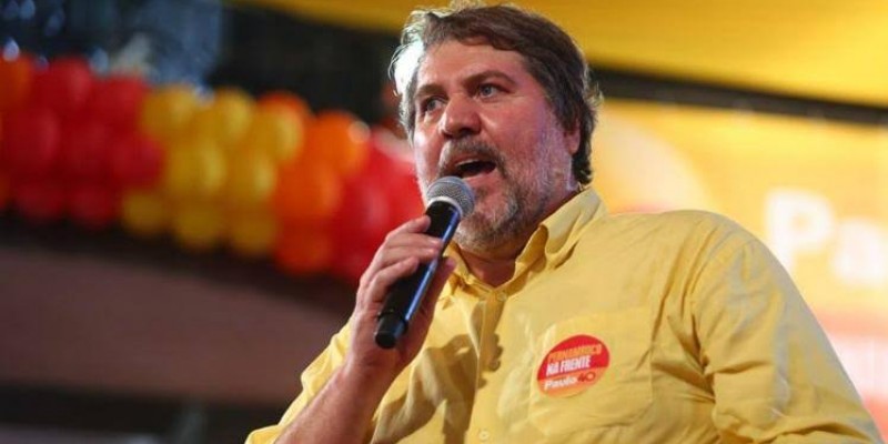 Coluna da quarta | O homem por trás da montagem da chapa da federação em Pernambuco