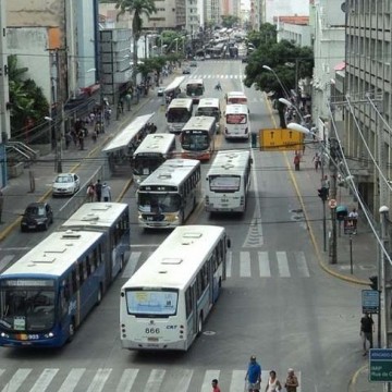 Precarização do transporte no Grande Recife é tema de discussão na Alepe