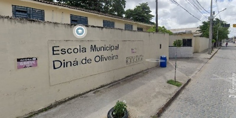 Os espaços disponibilizados pela Prefeitura do Recife estão recebendo de forma espontânea as pessoas e encaminhamentos da Secretaria Executiva de Defesa Civil (Sedec)