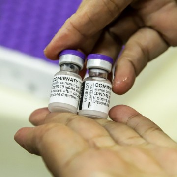 Pernambuco recebe quarta remessa de vacinas Pfizer