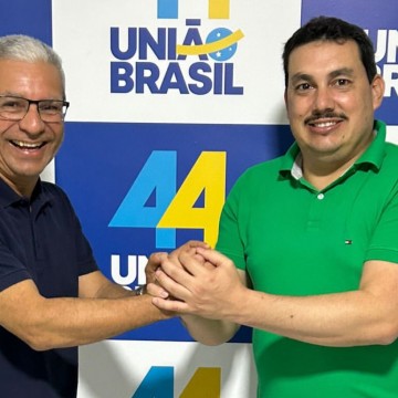 Em Surubim, ex-prefeito Túlio Vieira declara apoio a Chaparral 