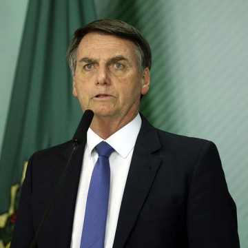 Pesquisa revela que falas de Bolsonaro mais atrapalham do que ajudam o governo dele