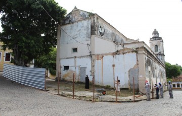 Começa restauração da Igreja de São Pedro, em Olinda