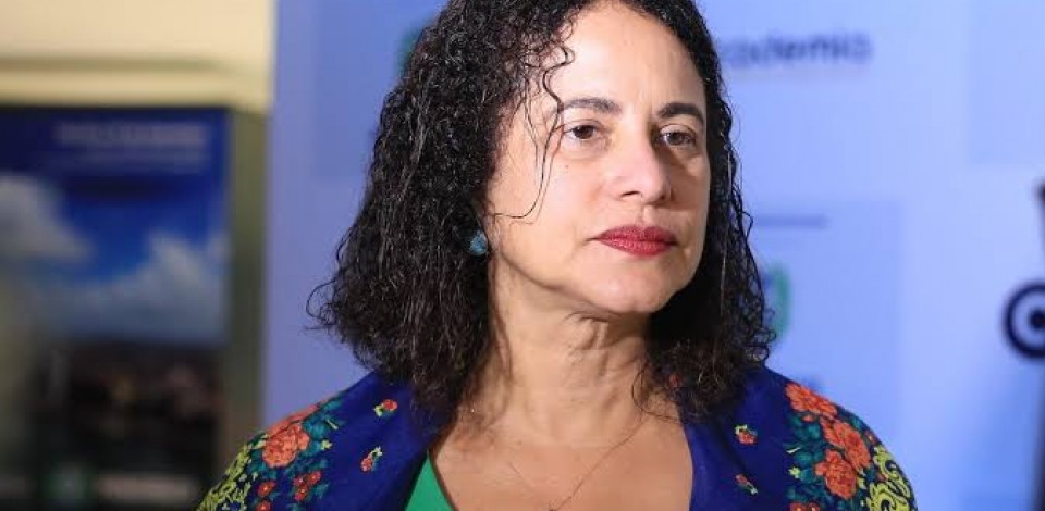Vice-governadora de Pernambuco, Luciana Santos está com Covid-19