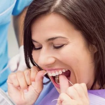 Dia Mundial da Saúde Bucal: cuidar dos dentes evita doenças e influencia no bem-estar geral do corpo