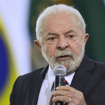 Presidente Lula envia projeto sobre piso da enfermagem nesta terça (18)
