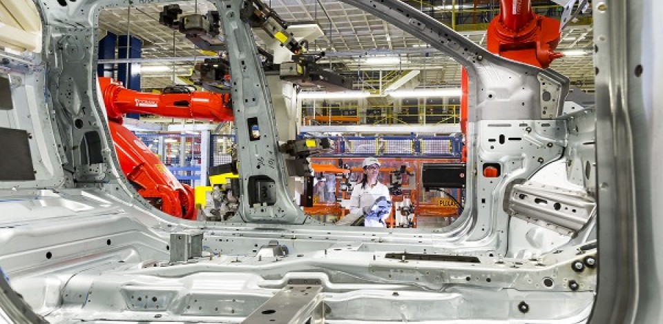 Produção industrial cresceu 8% de junho para julho, diz IBGE