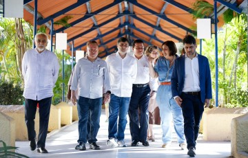 Eduardo da Fonte e Adalto Santos visitam Hospital Oswaldo Cruz