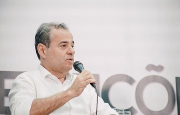 Em debate na Tv Jornal de Caruaru, Danilo anuncia programa de moradia popular com parcelas que podem chegar até R$ 300