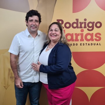 Rodrigo Farias reafirma compromisso com vereadora mais bem votada do Cabo