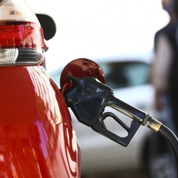  Preço da gasolina para distribuidoras é reduzido pela Petrobras