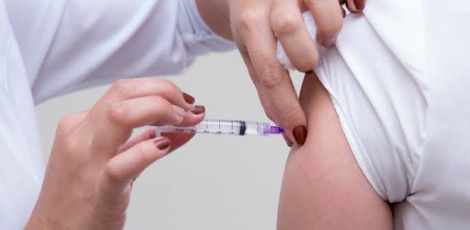Vacinação avança para 28 anos em Caruaru