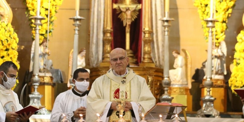 O arcebispo foi atendido às 8h em um ponto de vacinação drive-thru, no bairro de Casa Forte, Zona Norte do Recife