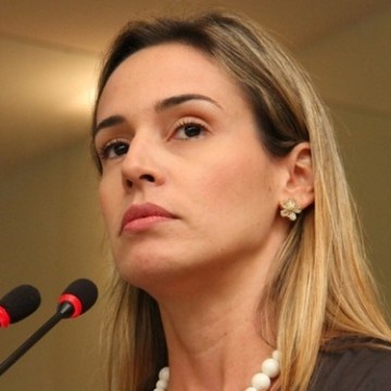Isabella de Roldão assume prefeitura do Recife durante recesso de sete dias de João Campos