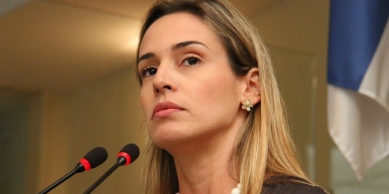 Esta é a quarta vez que Isabella de Roldão ficará à frente do Executivo municipal