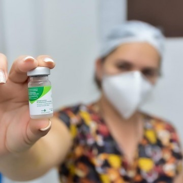 Caruaru realiza dia 'D' da vacinação contra a influenza