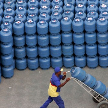 Congresso aprova verba para auxílio gás