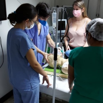 Hospital de Referência à Covid em Boa Viagem oferece vagas para residência médica