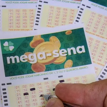 Mega-Sena pode pagar prêmio de R$ 43 milhões nesta terça