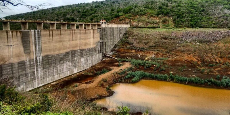 Parlamentar afirma que a falta de manutenção marca a situação das represas há anos 