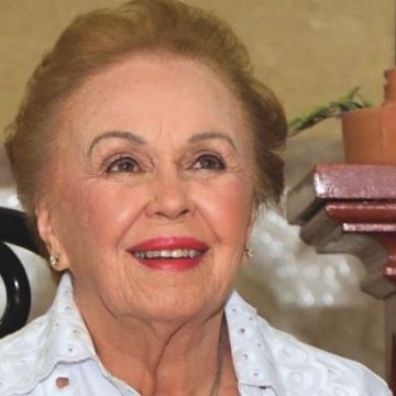 Morre, aos 81 anos, Helena Caúla Reis, desembargadora e referência da presença feminina no judiciário pernambucano