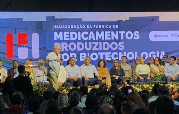 Lula inaugura fábrica da Hemobrás em Pernambuco