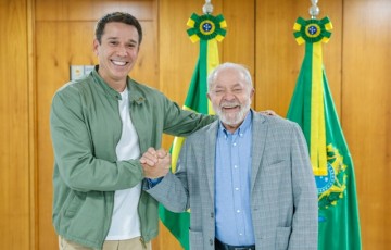 Lula recebe líder do PSB na Câmara, Felipe Carreras, no Palácio do Planalto