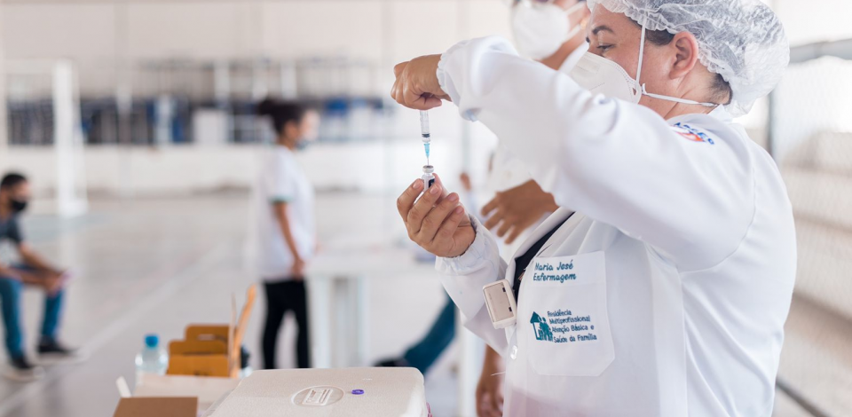 Prefeitura de Caruaru realiza vacinação nas escolas municipais
