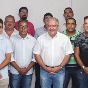 Augusto Coutinho recebe diversas lideranças de Jaboatão dos Guararapes