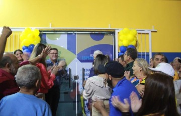  Prefeito Zé Roberto inaugura policlínica em Ferreiros