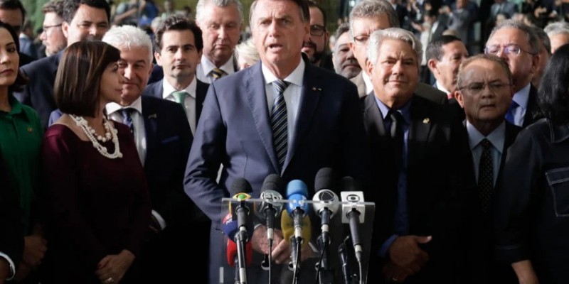 Bolsonaro agradeceu votos recebidos