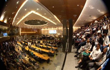 Alepe inaugura nova sede da Escola do Legislativo