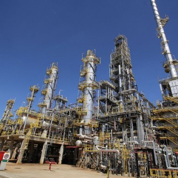 Petrobras reduz preço da gasolina nas refinarias a partir desta quarta-feira (20)