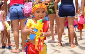 Em Paudalho, Carnaval tem atrações culturais, programação infantil e shows com Elba Ramalho, Alceu Valença, Priscila Senna, Os Neiffs e Troia
