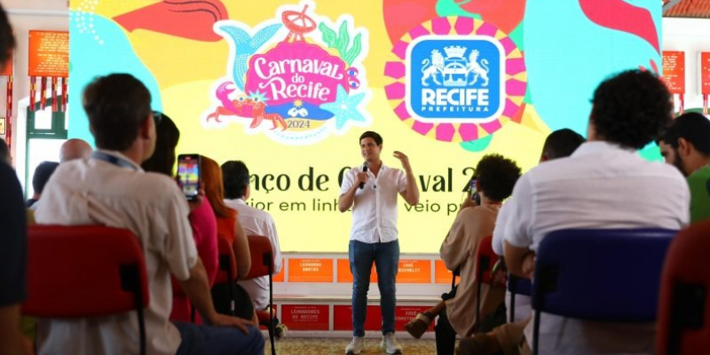 Segundo a Secretaria de Turismo, a antecipação da grade de artistas que fizeram parte do carnaval de 2024 permitiu um planejamento melhor dos turistas