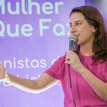 Raquel Lyra destaca compromisso com mulheres em evento em Paulista