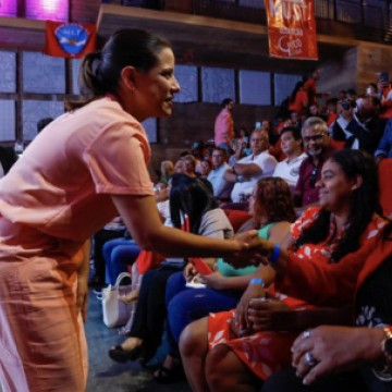 Governadora reúne 52 movimentos sociais e reafirma que habitação é política prioritária em Pernambuco