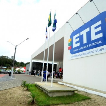 Secretaria de Educação e Esportes de Pernambuco abre mais de 14 mil vagas para cursos técnicos gratuitos